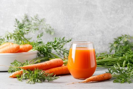 Care sunt beneficiile consumului de suc de morcovi