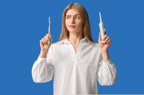 Ce riscuri implica o periuta de dinti schimbata prea rar 