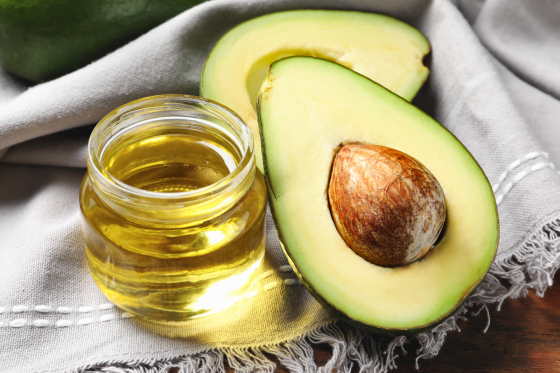 Ulei de avocado – beneficii in hidratarea si hranirea pielii