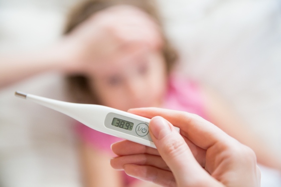 Febra la bebelusi – cauze si remedii