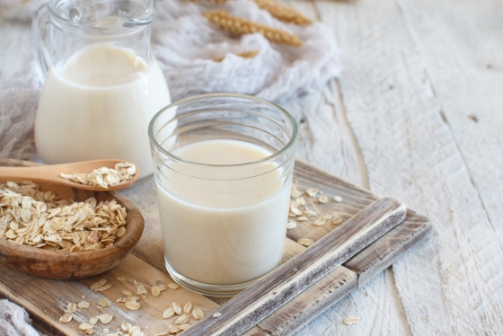 Lapte de ovaz – beneficii si modalitati de consum