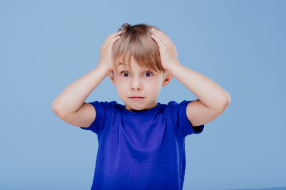 Care sunt cauzele durerilor de cap la copii