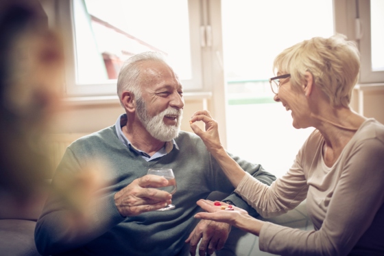 Care sunt vitaminele recomandate seniorilor?