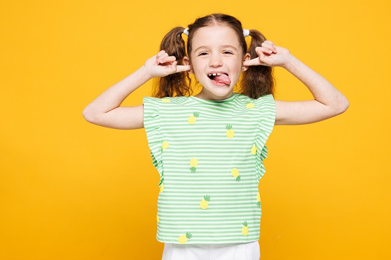 Bubitele pe limba la copii sunt inofensive? Ce spun medicii