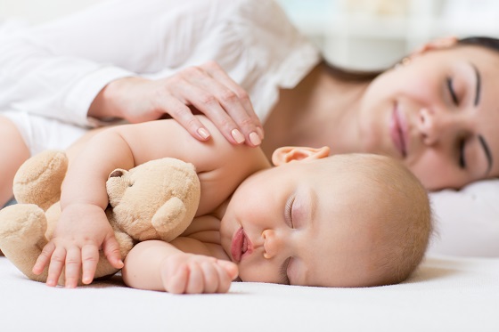 Despre regresia somnului la bebelusi