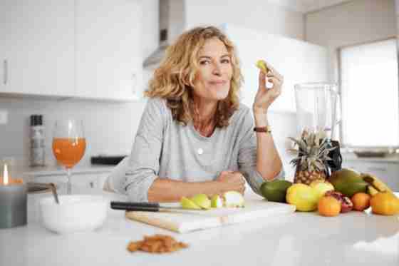 Fructe pe stomacul gol – beneficii si riscuri