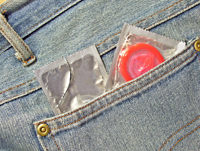 Prezervativul – singura bariera impotriva bolilor cu transmitere sexuala