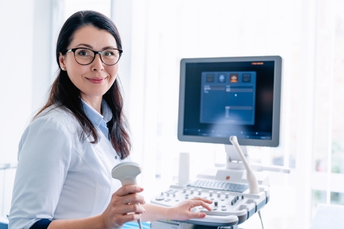 Analize hormonale la femei – de ce sunt importante, cand se recomanda si care sunt acestea