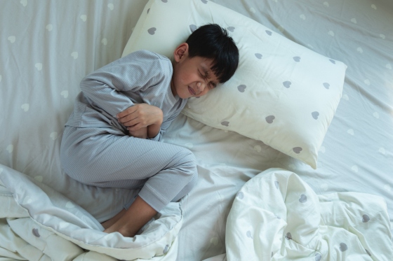Reflux gastroesofagian la copii – cauze si remedii