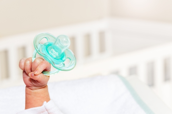 Cum sa preveniti dependenta de suzeta la bebelusi