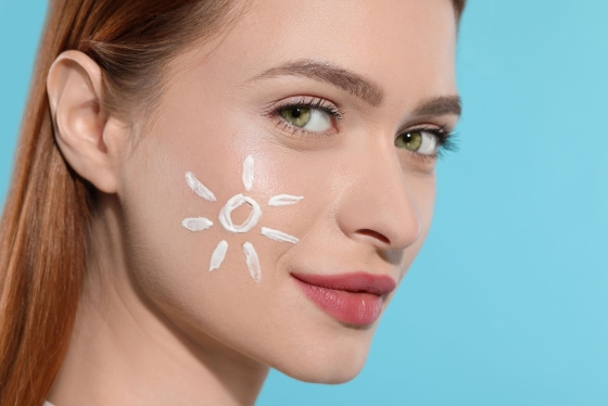 Ingrijirea tenului vara. Sfaturi privind alimentatia si alegerea produselor cosmetice potrivite
