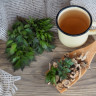 Ceai de leustean – utilizari, beneficii si contraindicatii