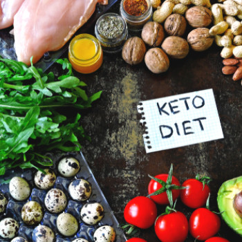 Cum se tine dieta keto? Noutati si beneficii esentiale ale acestei diete de slabit