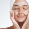 Demachierea dubla (double cleansing): Secretul unui ten curat si luminos