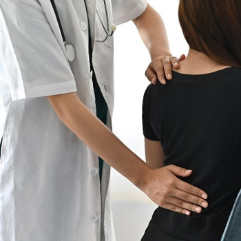 Spondiloliza: cauze, simptome, diagnostic, tratament si recuperare