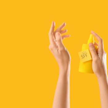 SPF-ul expira? Aflati cand este timpul sa aruncati crema de anul trecut