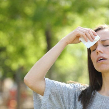 Soc termic: ce este, cauze, simptome, grupuri de risc, preventie