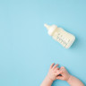 Cum pregatiti biberonul cu lapte praf si cum depozitati corect laptele praf pentru bebelusi?