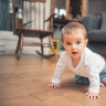 Bebe la 9 luni – dezvoltarea bebelusului si sfaturi pentru parinti