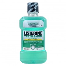 Listerine Teeth & Gum Defence apa de gura, 250ml